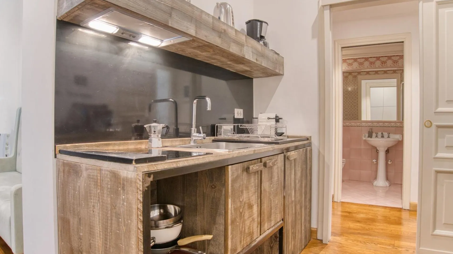 Orsoline Boutique Apartments - Best Position In Rzym