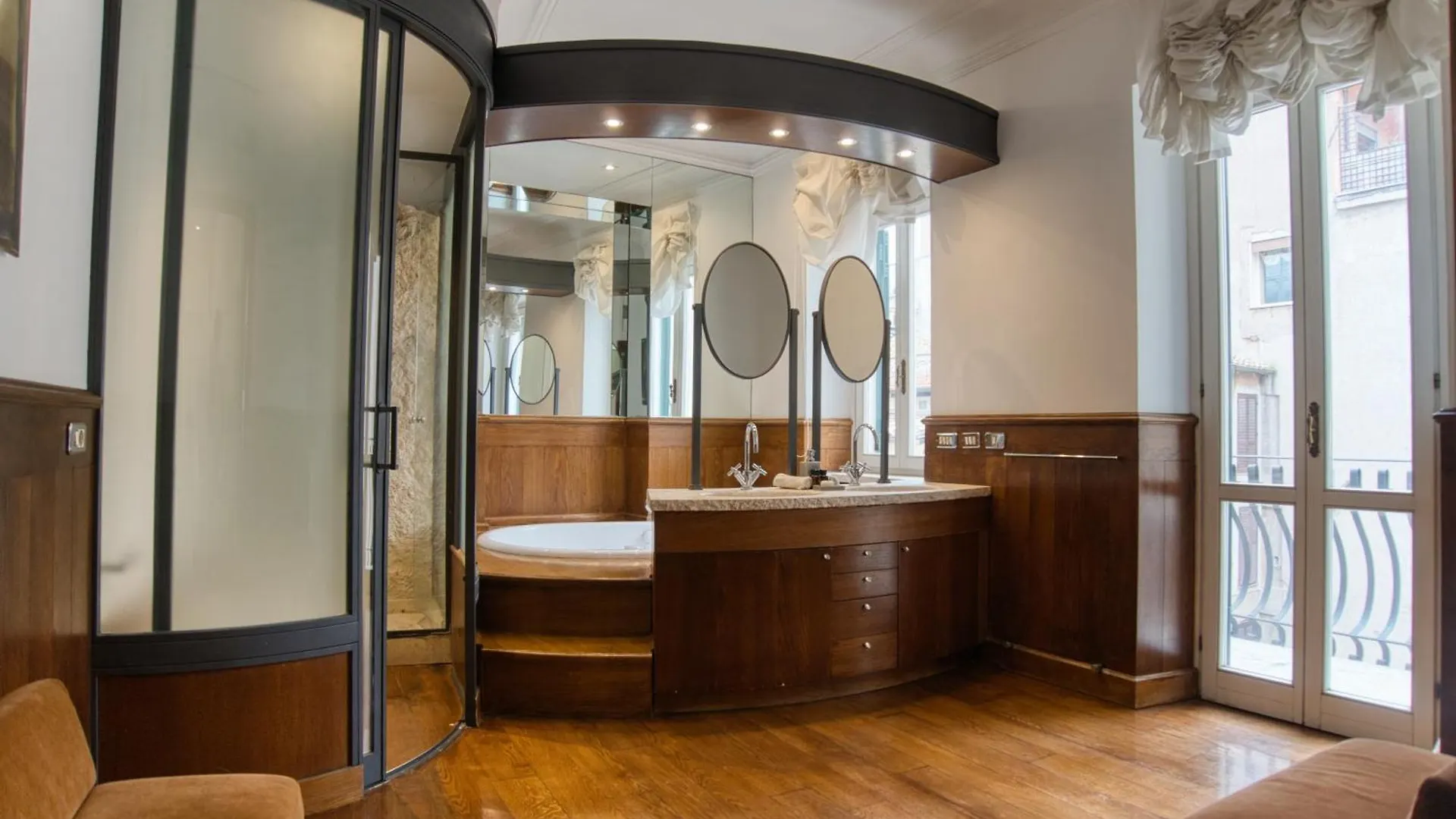 Orsoline Boutique Apartments - Best Position In Rzym 0*,  Włochy