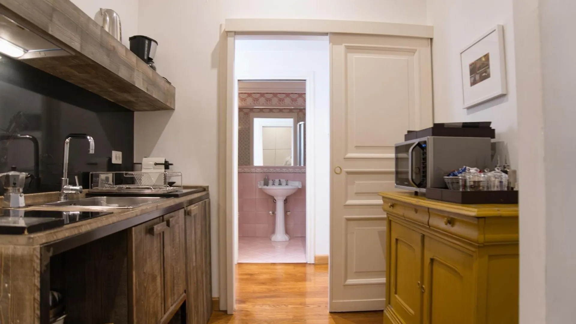 Orsoline Boutique Apartments - Best Position In Rzym 0*,  Włochy