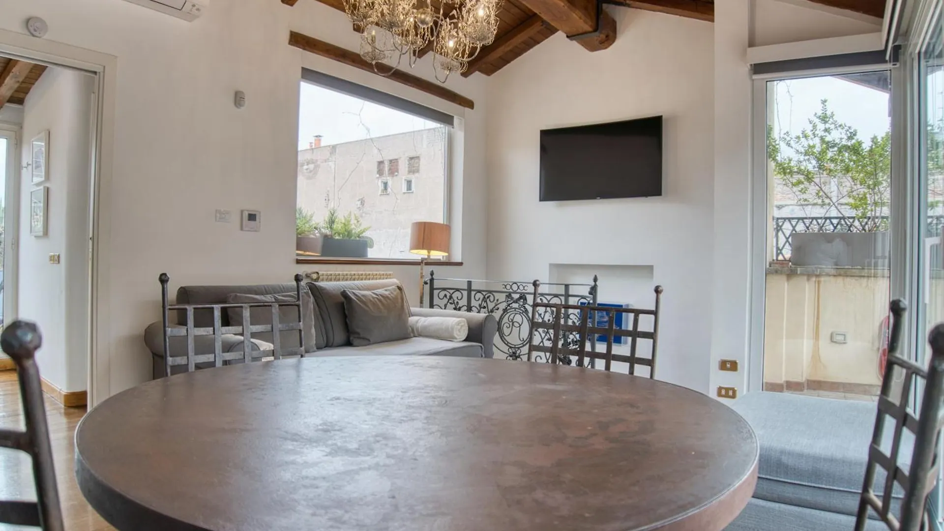 Orsoline Boutique Apartments - Best Position In Rzym